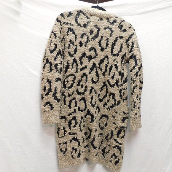 Rachel Zoe S Leopard Print Super Soft & Fluffy Tunic Sweater EUC - Picture 4 of 4